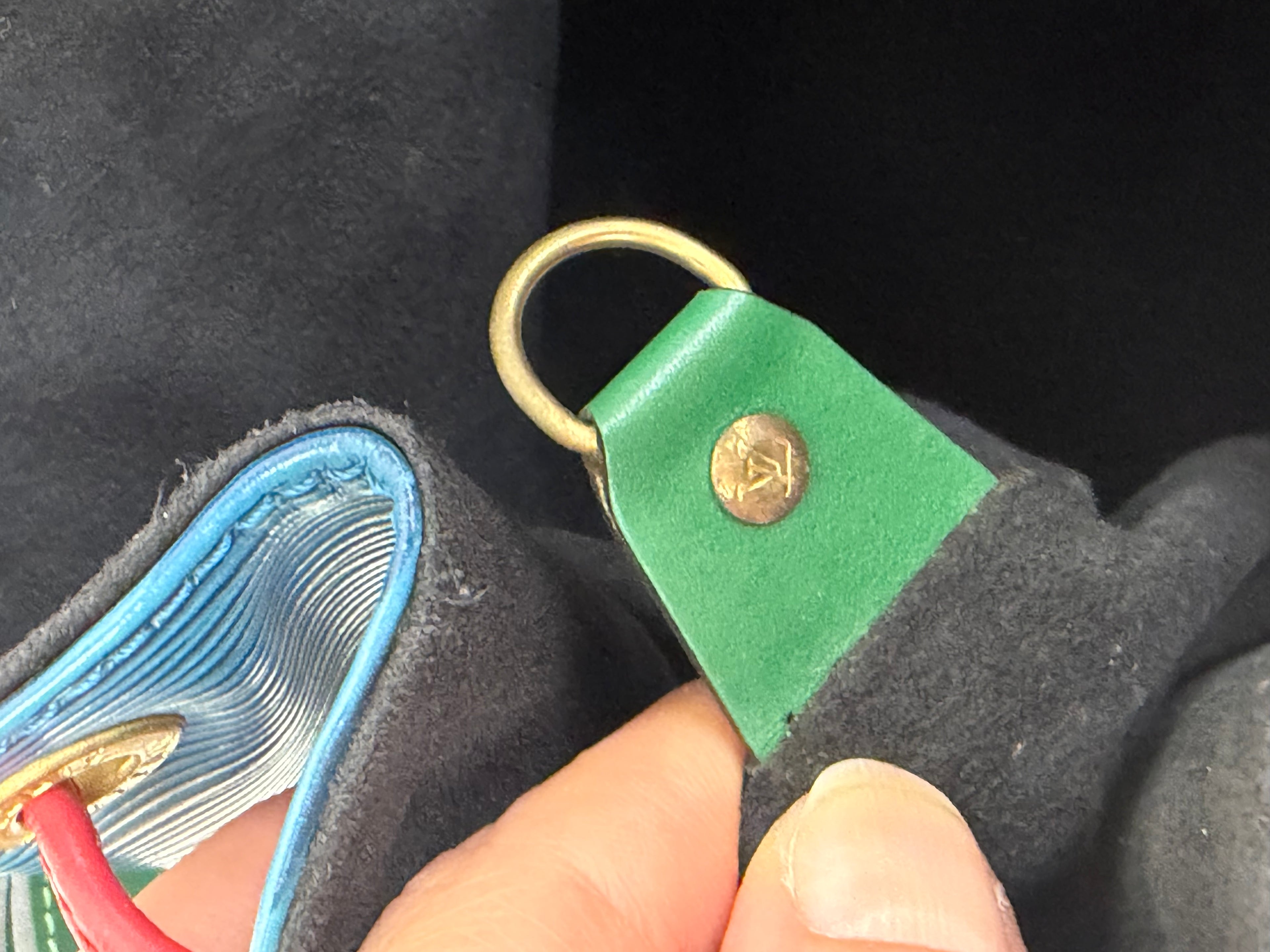 Louis Vuitton Noé Epi Leather Shoulder Bag Blue Multicolor