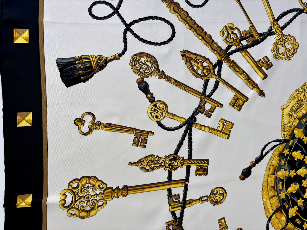 Hermès Les Clés Silk Scarf 90x90 Black Gold Vintage Carré Designer Luxury Key Motif