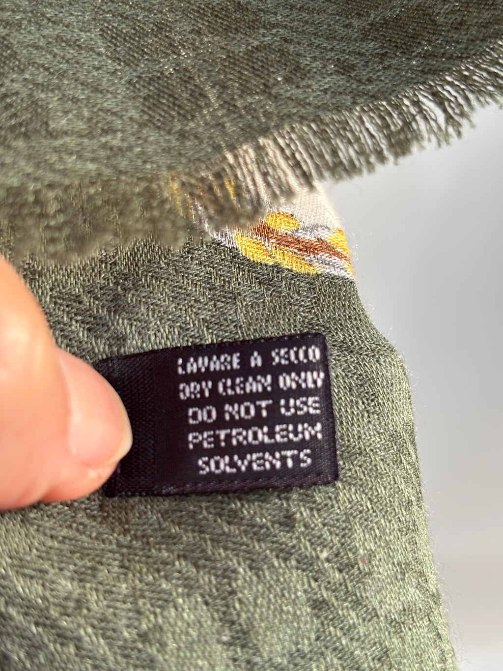 Gucci Luxury Oversized Wool Silk Scarf 135x135 Green Brown