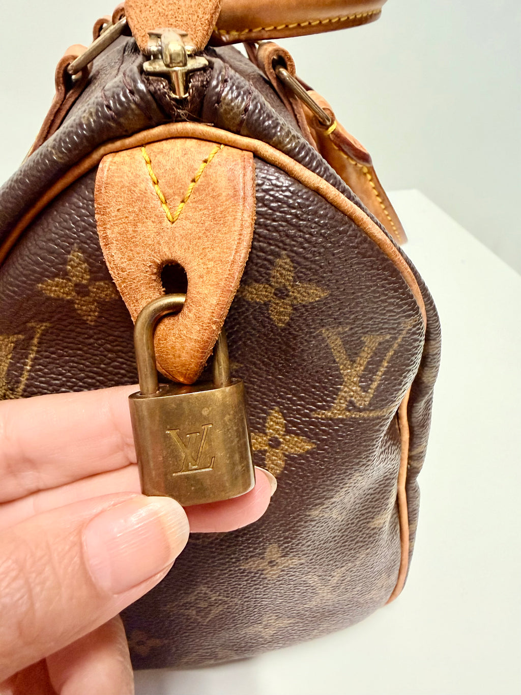 Louis Vuitton Speedy 25 Monogram Vintage 1999 Handbag