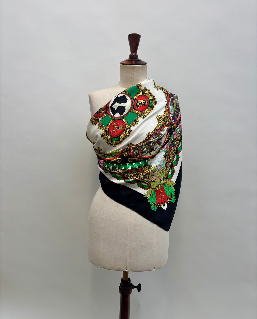 Hermès Vintage Silk Carré 90 Scarf Black Multicolor Print