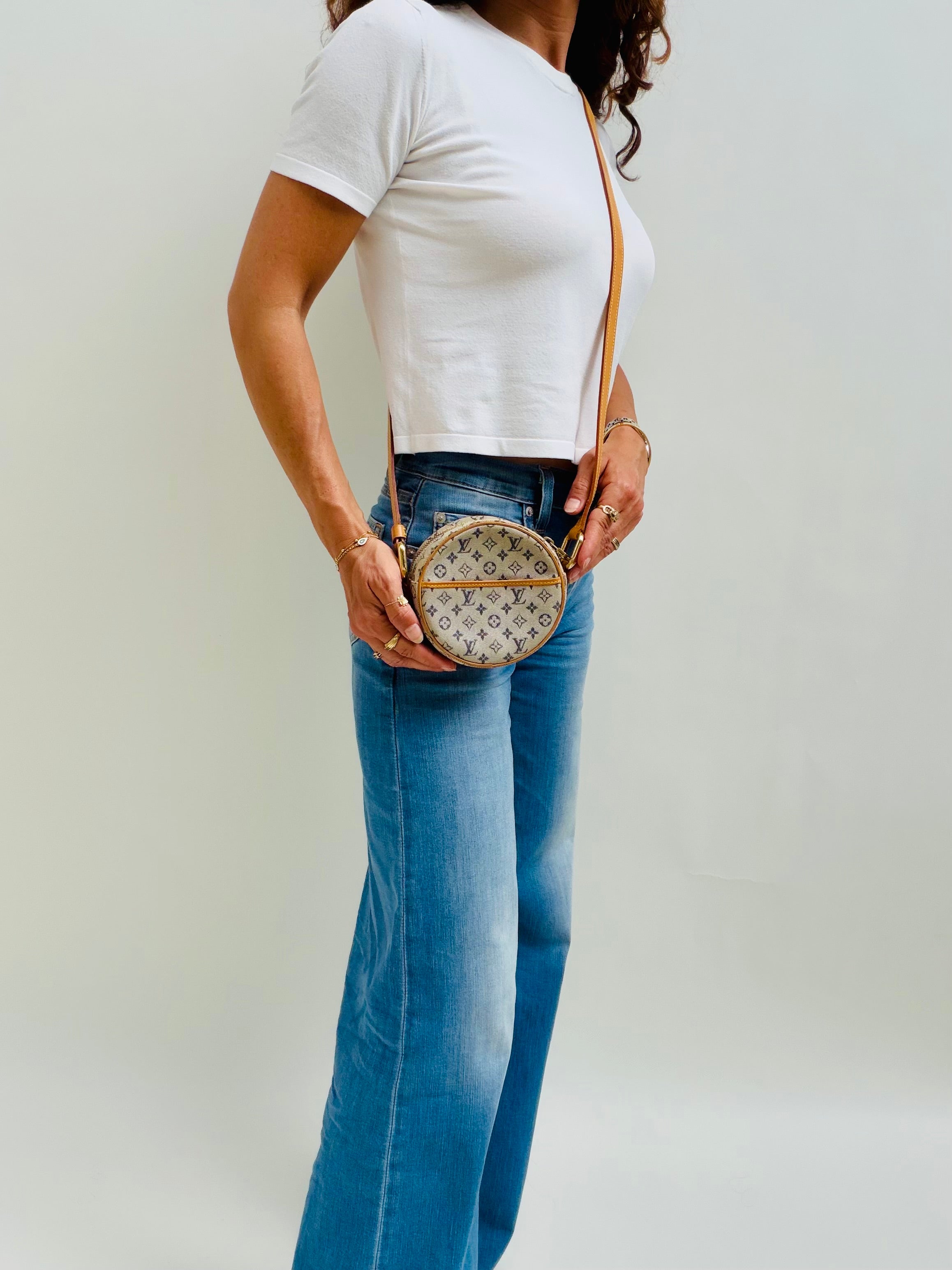 Louis Vuitton Jeanne PM Blue Mini Lin Round Crossbody Bag