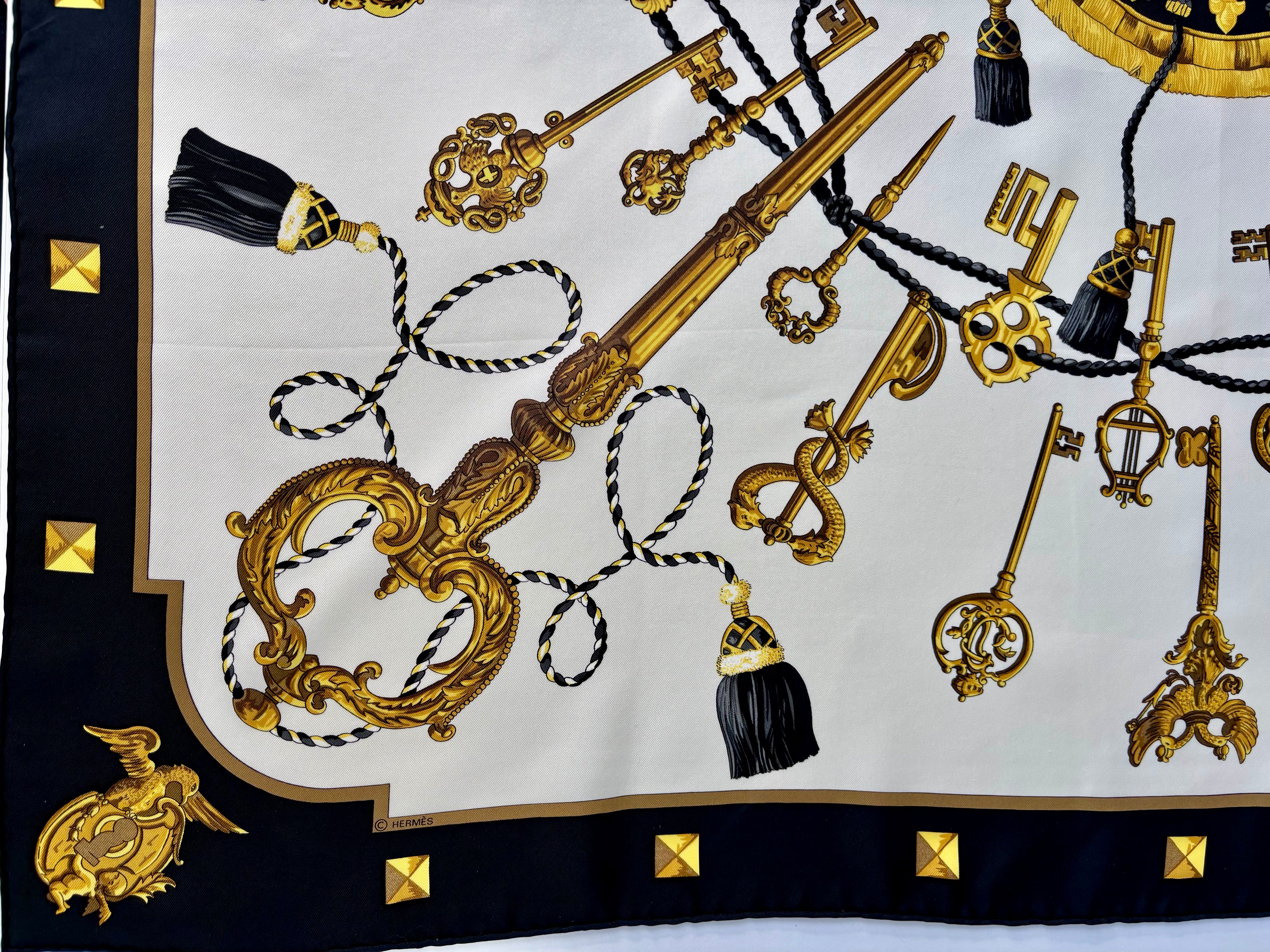 Hermès Les Clés Silk Scarf 90x90 Black Gold Vintage Carré Designer Luxury Key Motif