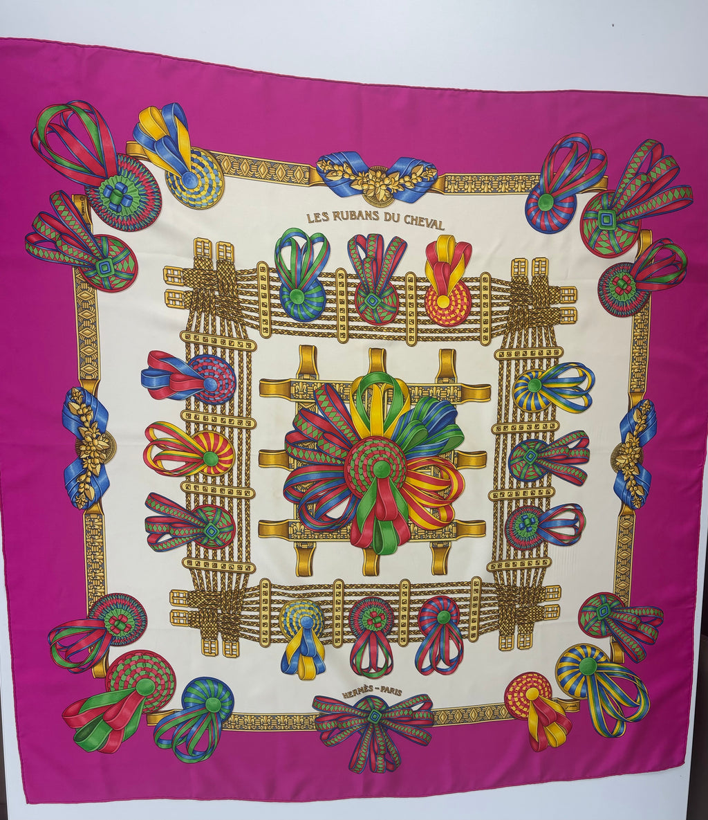 Hermès Vintage Silk Carré 90 Scarf Fuchsia Pink Multicolor Print