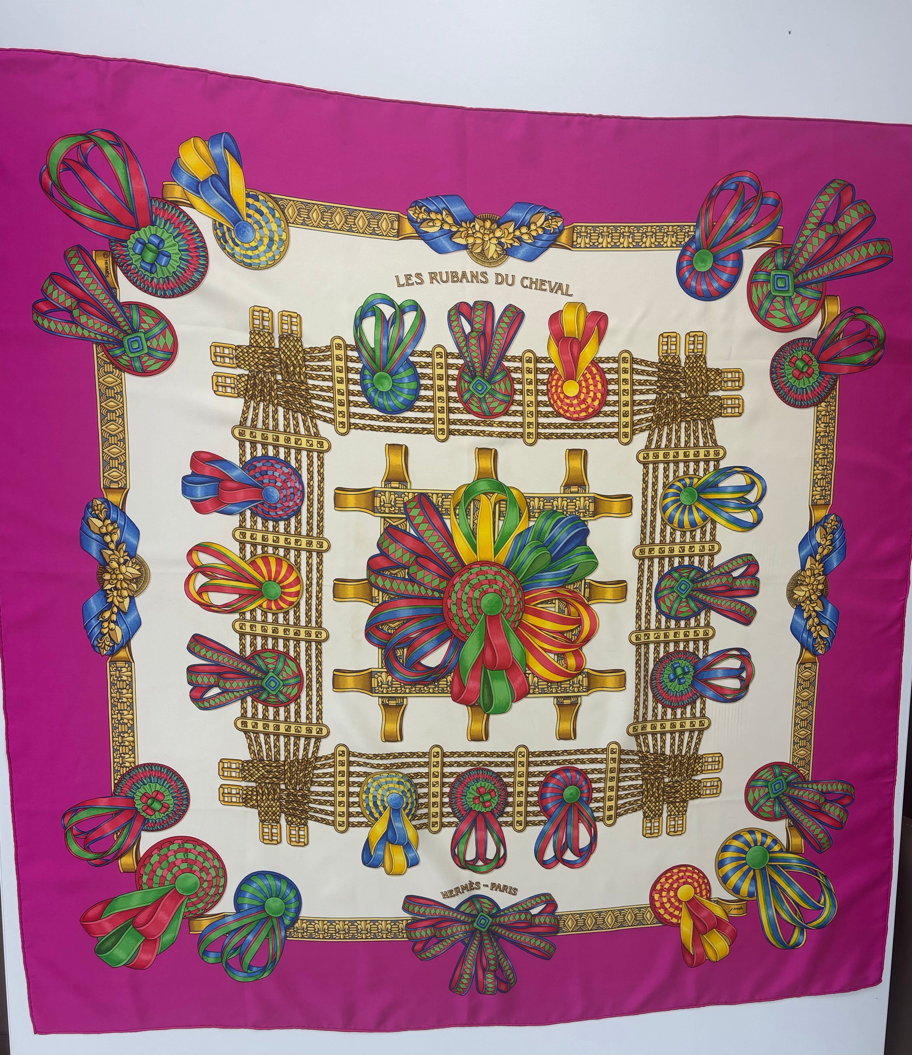 Hermès Vintage Silk Carré 90 Scarf Fuchsia Pink Multicolor Print