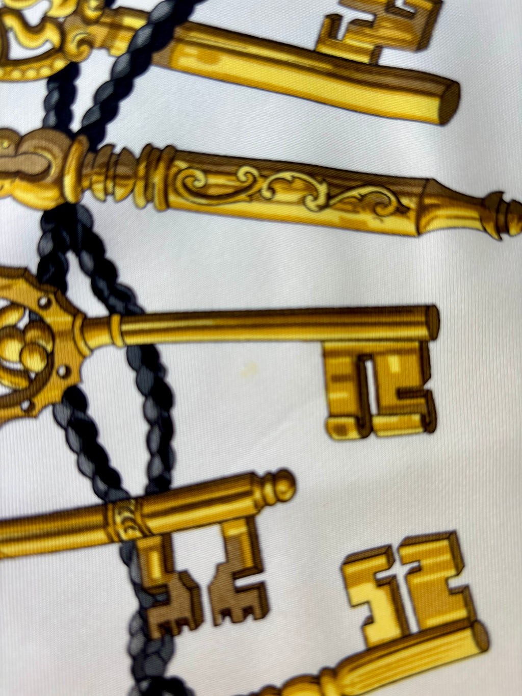 Hermès Les Clés Silk Scarf 90x90 Black Gold Vintage Carré Designer Luxury Key Motif