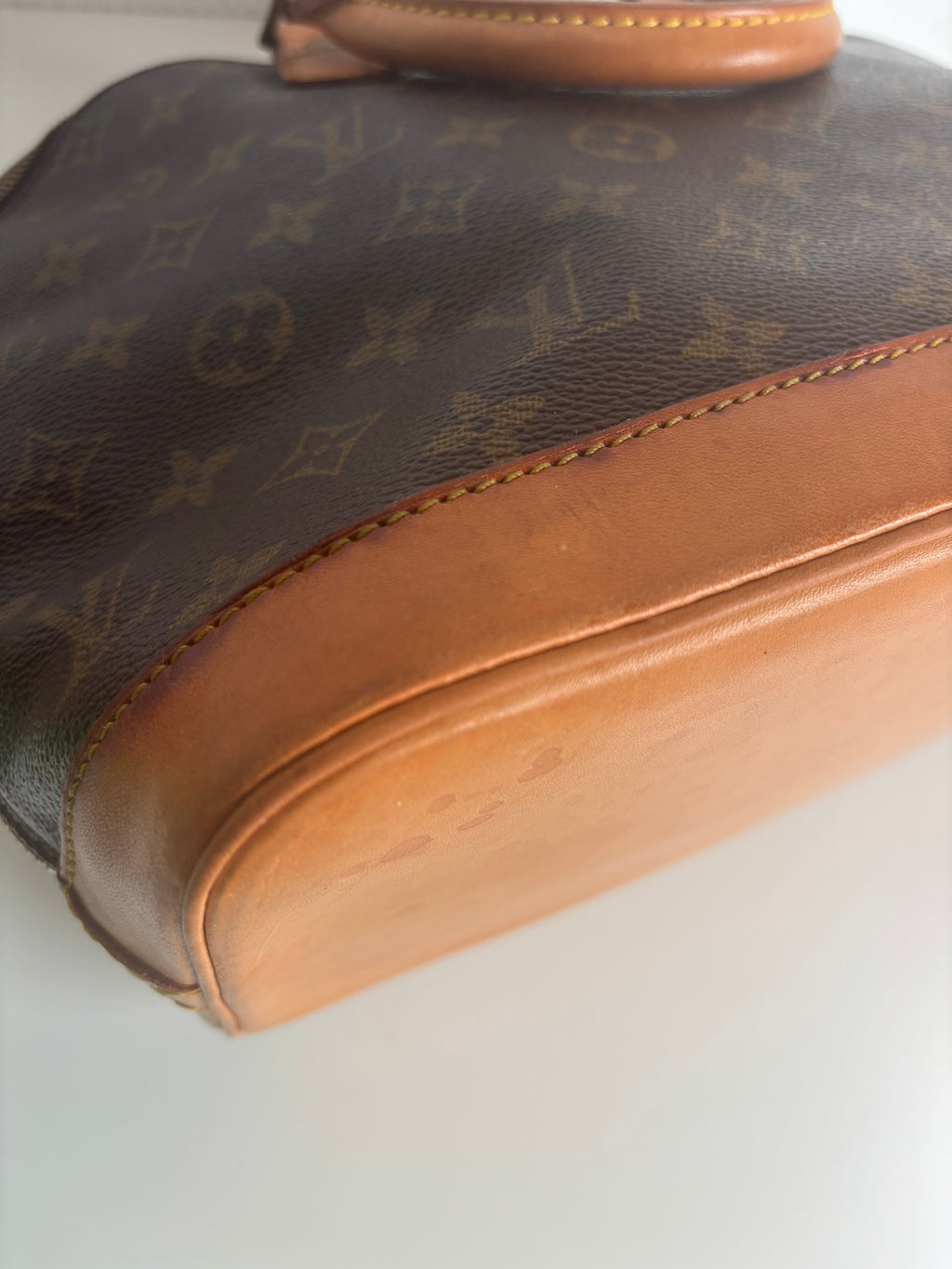 Louis Vuitton Alma PM Monogram Vintage 90s Brown Handbag