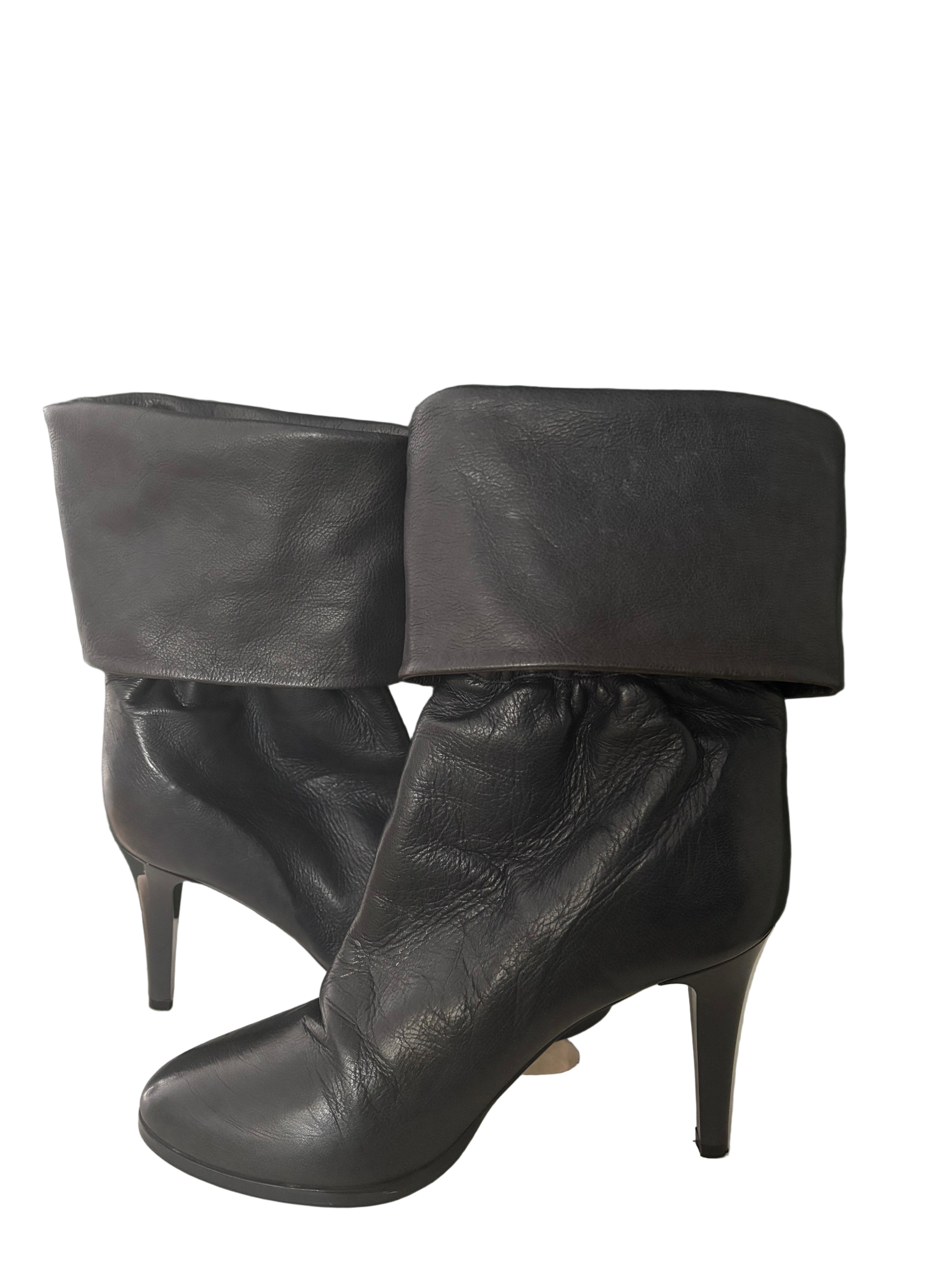 Chloé Anthracite Leather Ankle Boots – Size 37