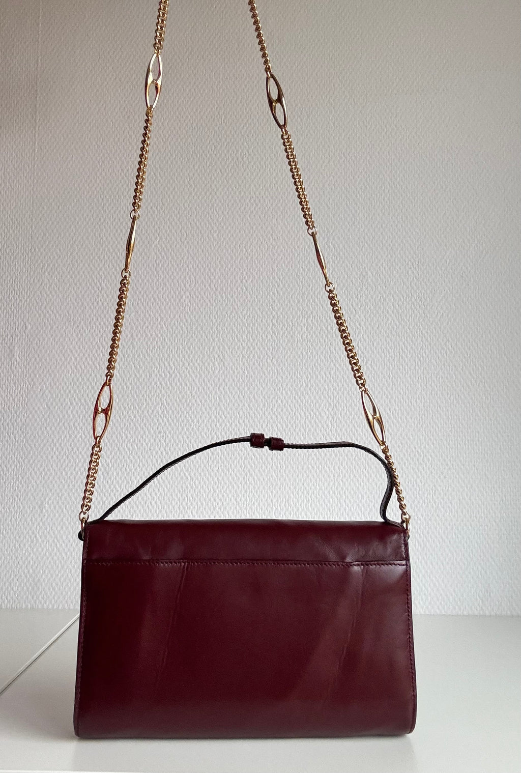 Gucci Vintage 90s Bordeaux Leather Shoulder Bag