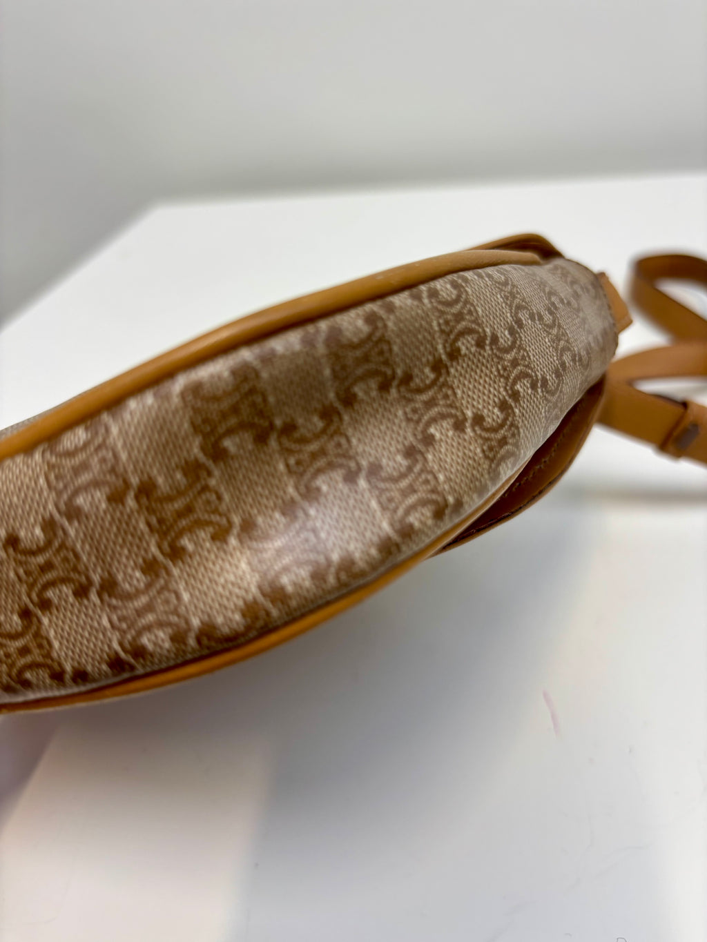 Celine Vintage 90,s Beige Crossbody Bag