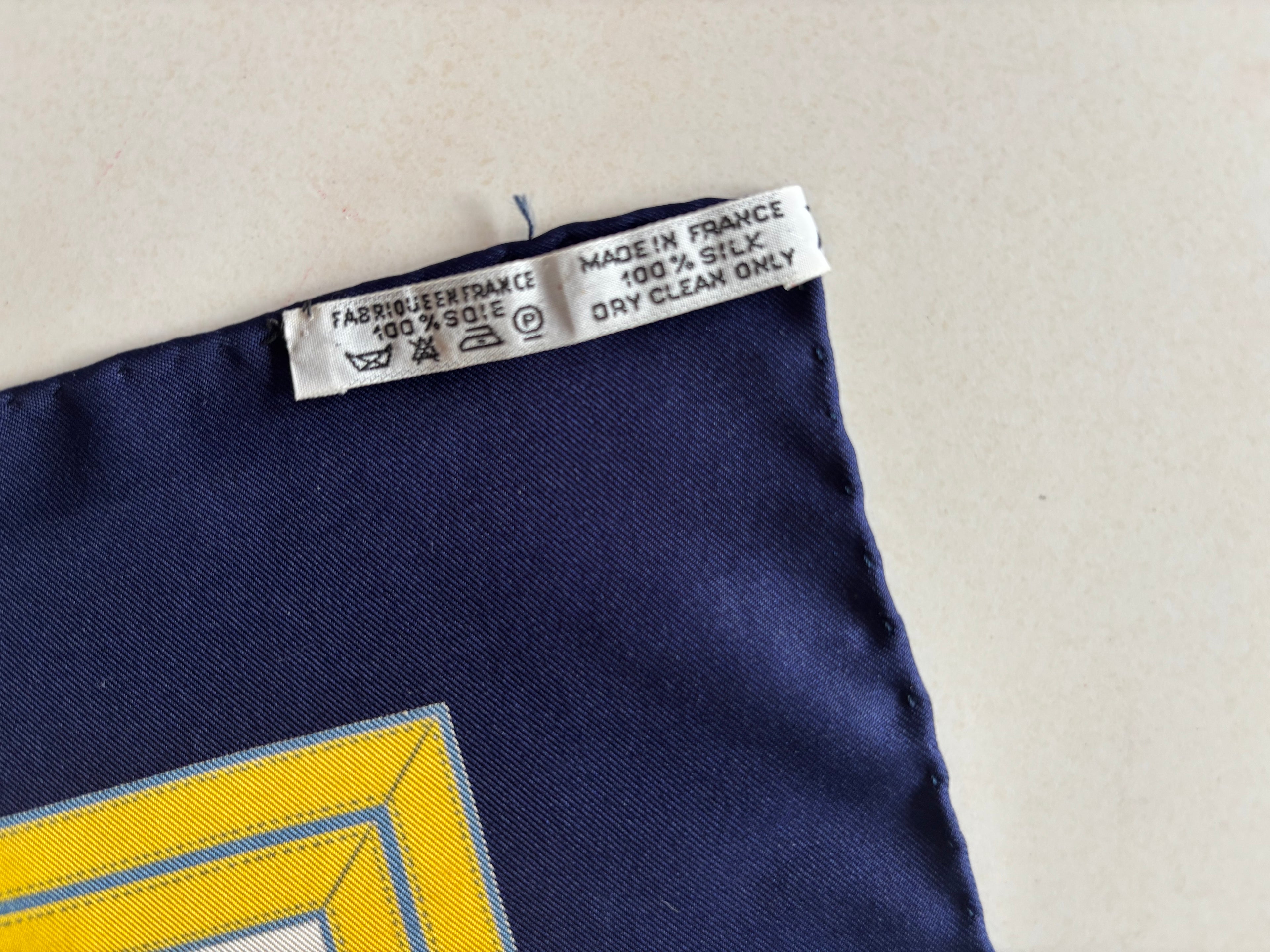 Hermes Vintage Silk Sjaal 90x90cm