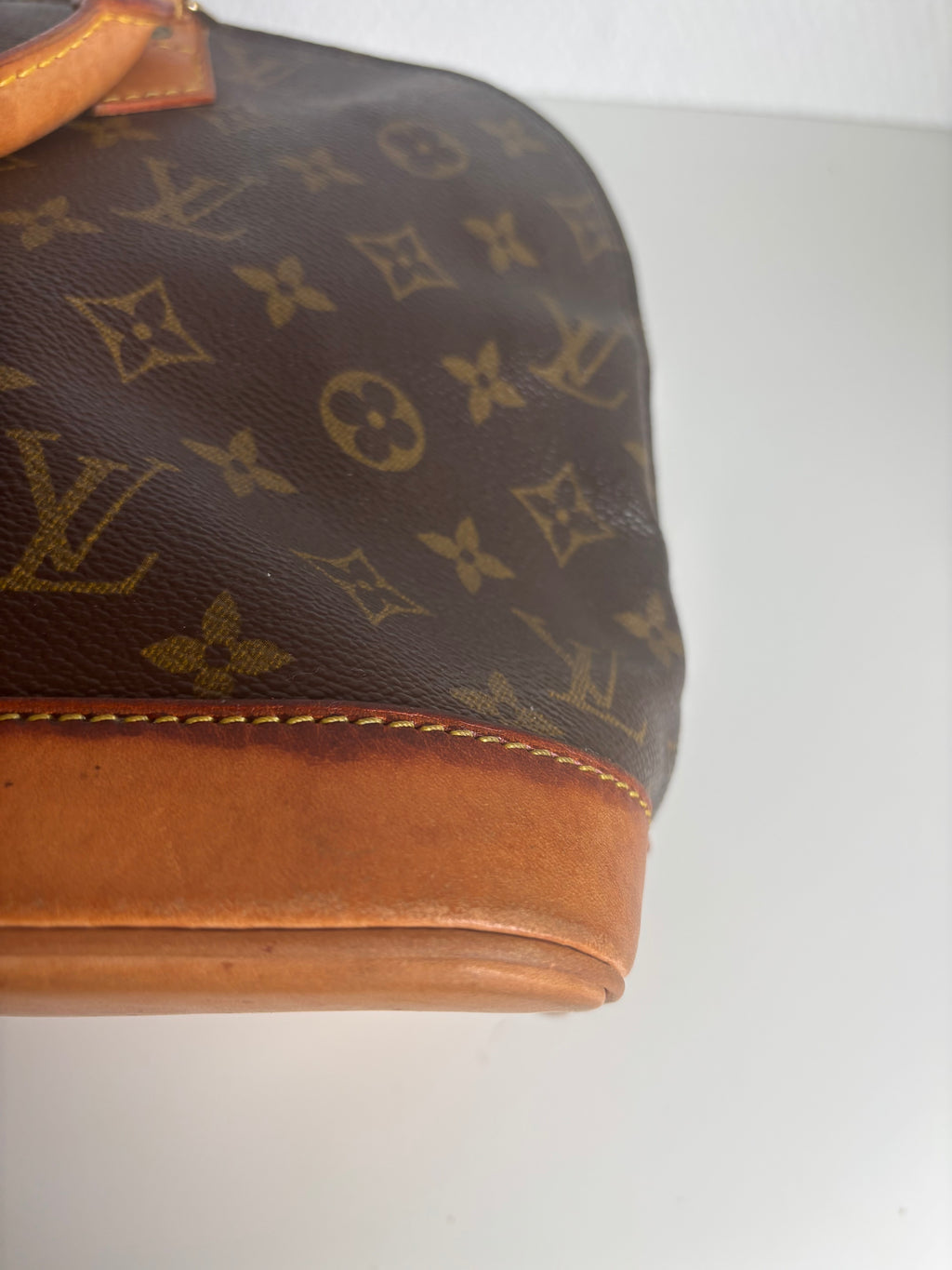 Louis Vuitton Alma PM Monogram Vintage 90s Brown Handbag