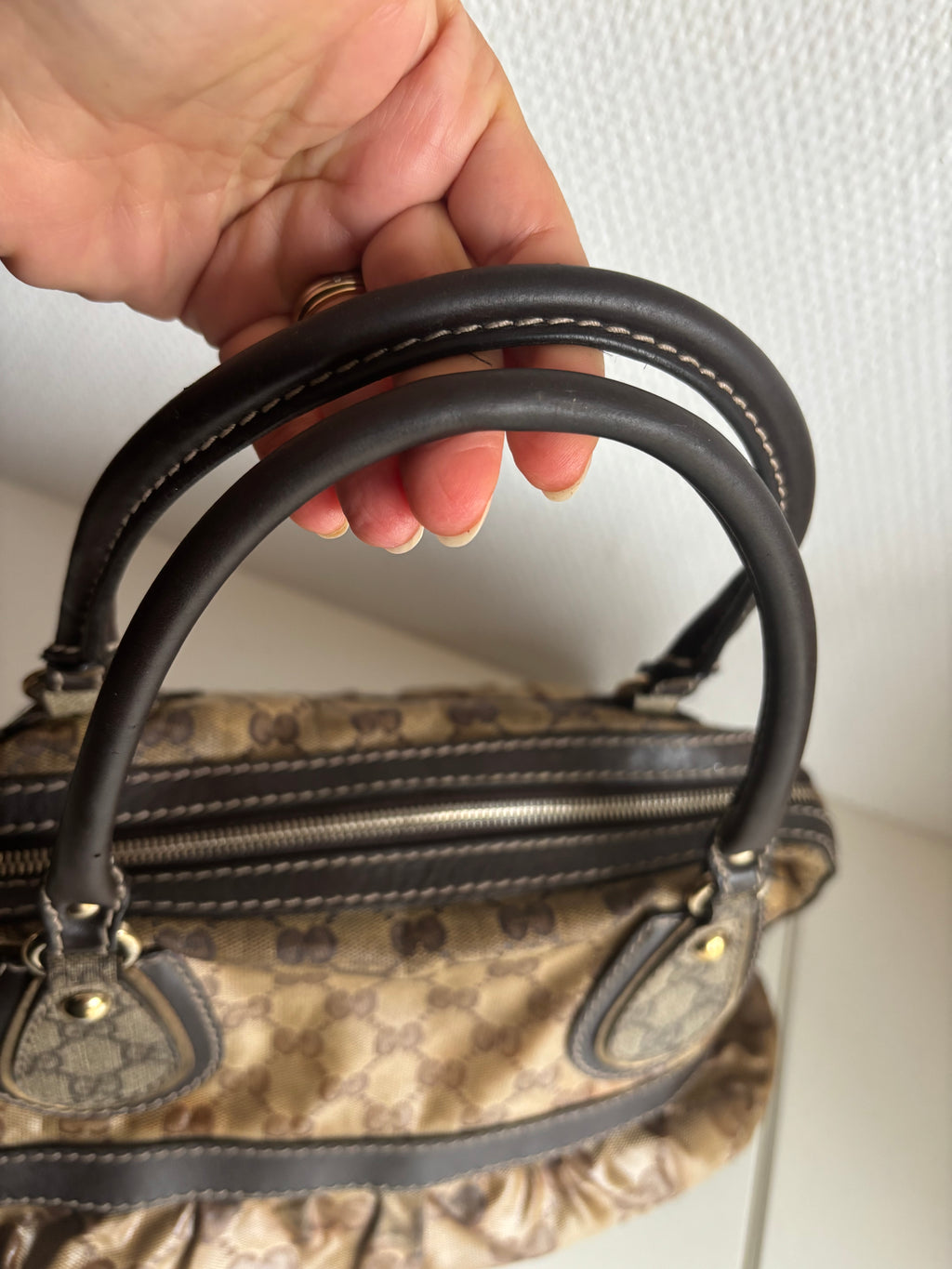 Gucci Vintage 90s Brown Handbag