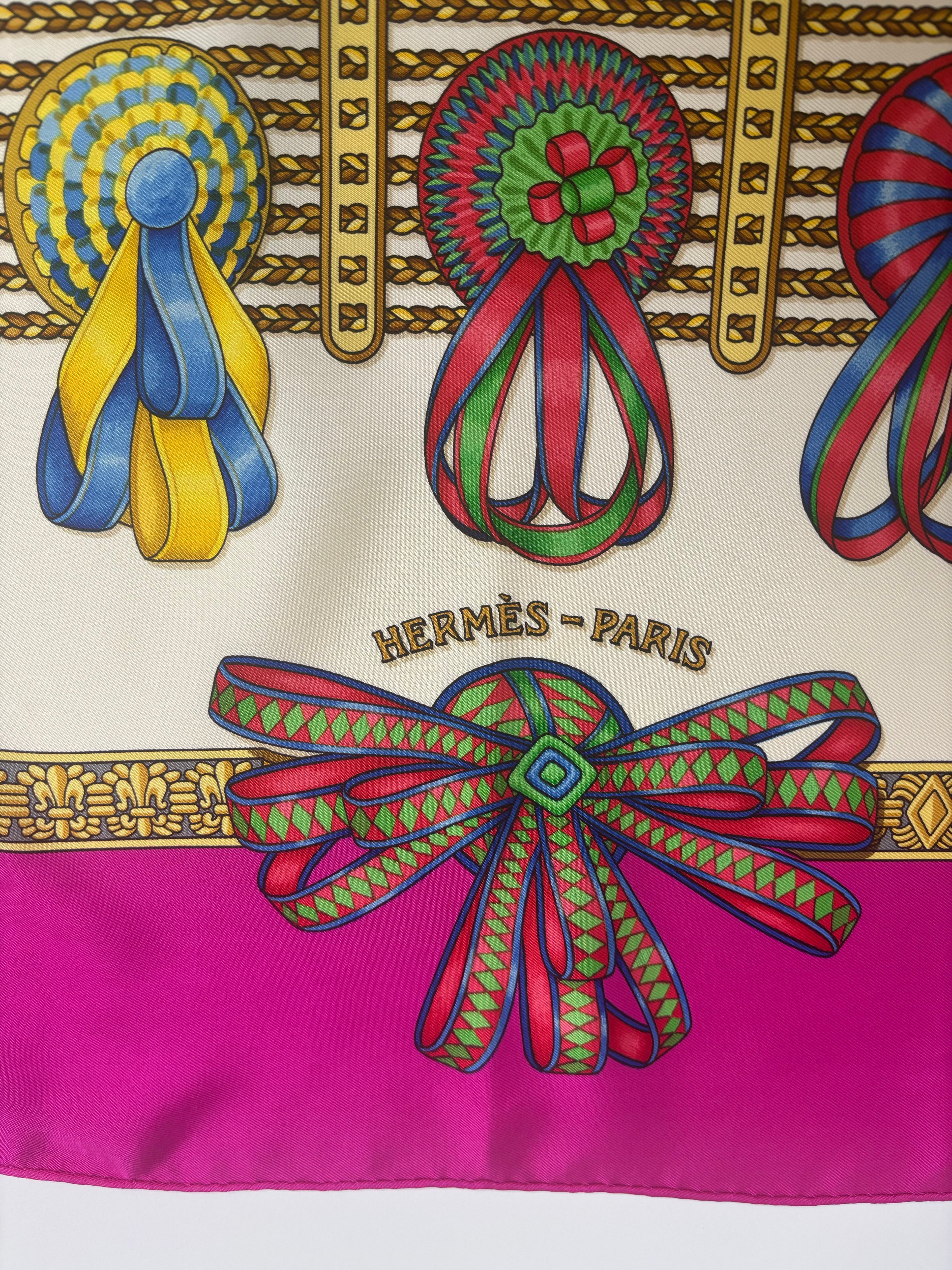 Hermès Vintage Silk Carré 90 Scarf Fuchsia Pink Multicolor Print