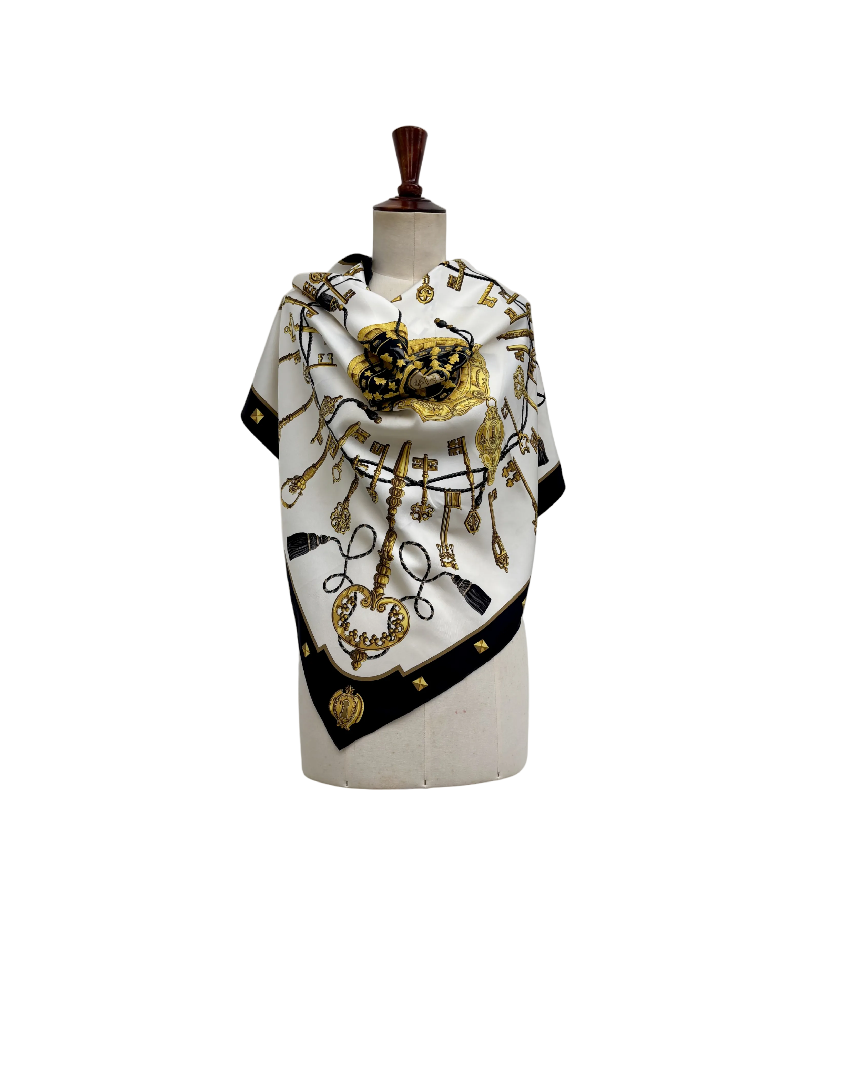 Hermès Les Clés Silk Scarf 90x90 Black Gold Vintage Carré Designer Luxury Key Motif