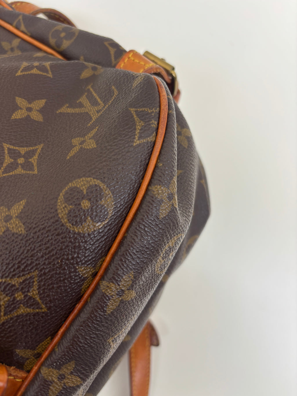 Louis Vuitton Saumur 30 Brown Monogram Crossbody Bag