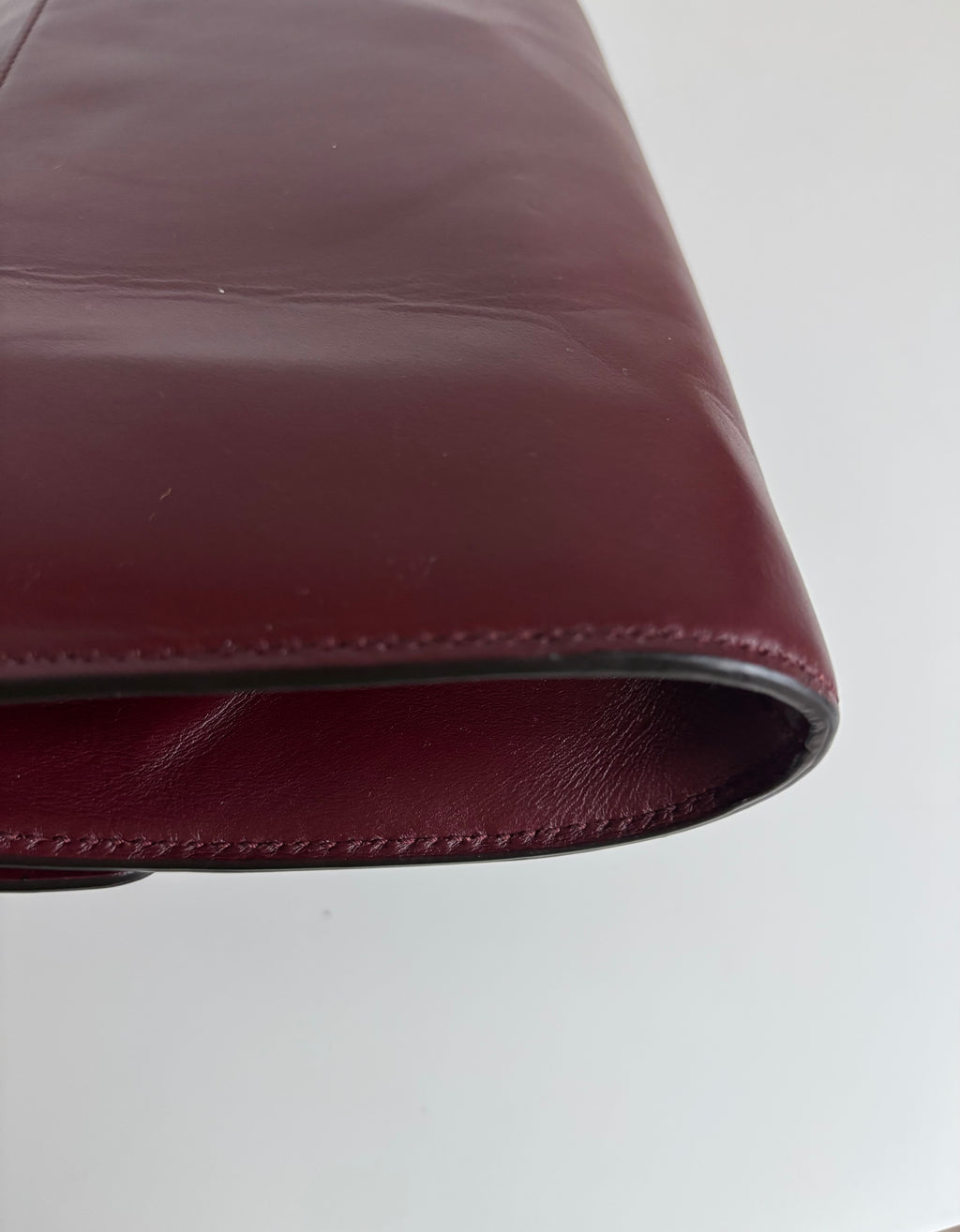 Gucci Vintage 90s Bordeaux Leather Shoulder Bag