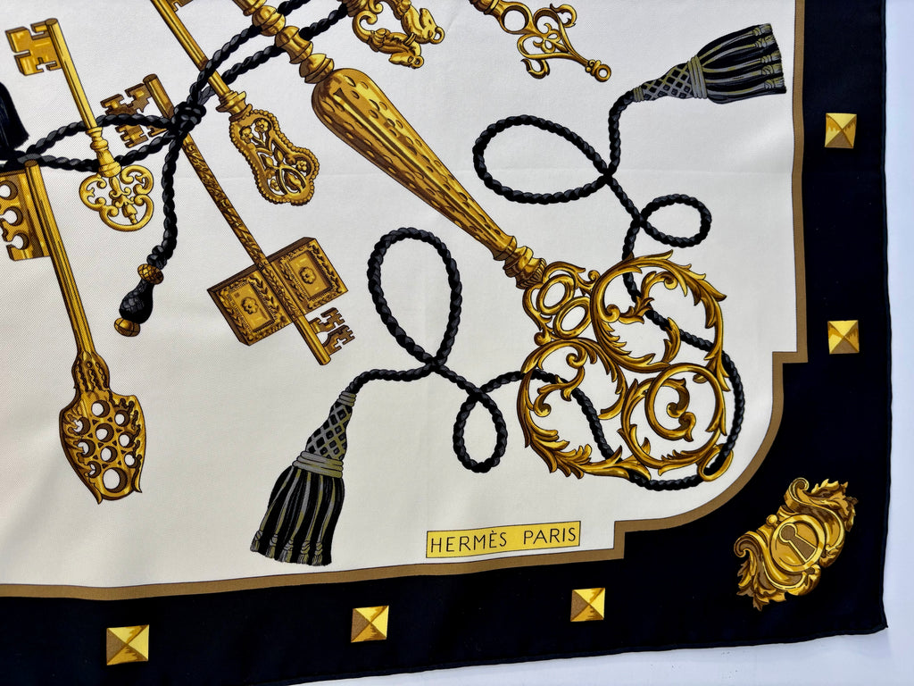 Hermès Les Clés Silk Scarf 90x90 Black Gold Vintage Carré Designer Luxury Key Motif