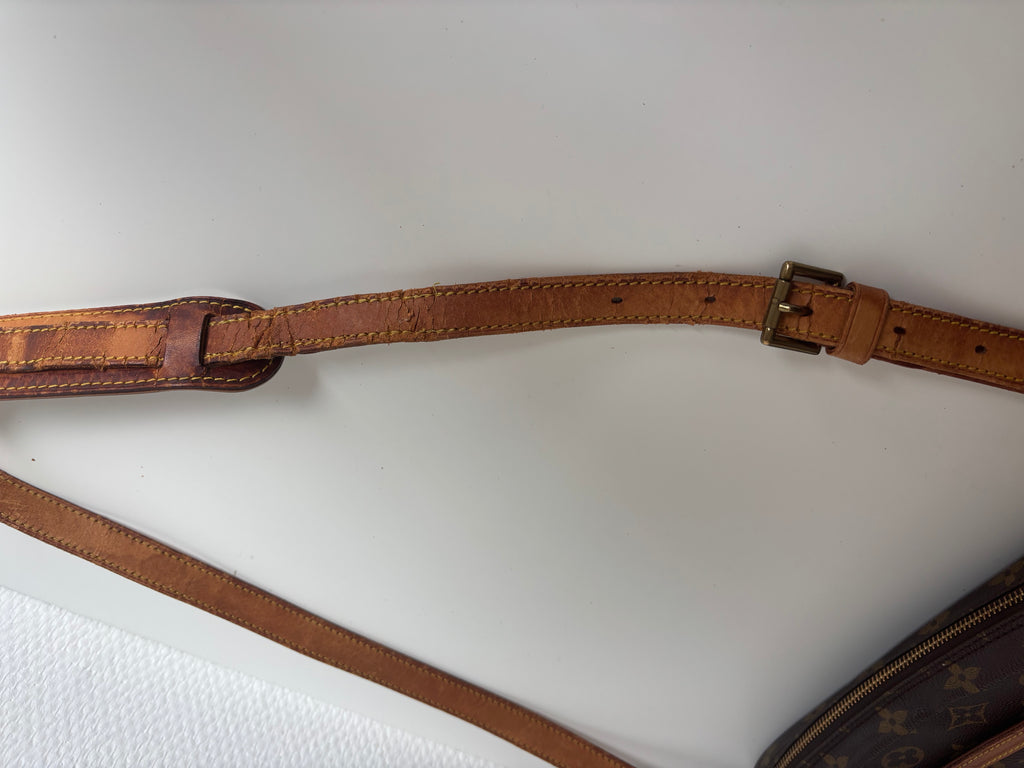 Louis Vuitton Jeune Fille Monogram Shoulder Bag – Vintage 1990s