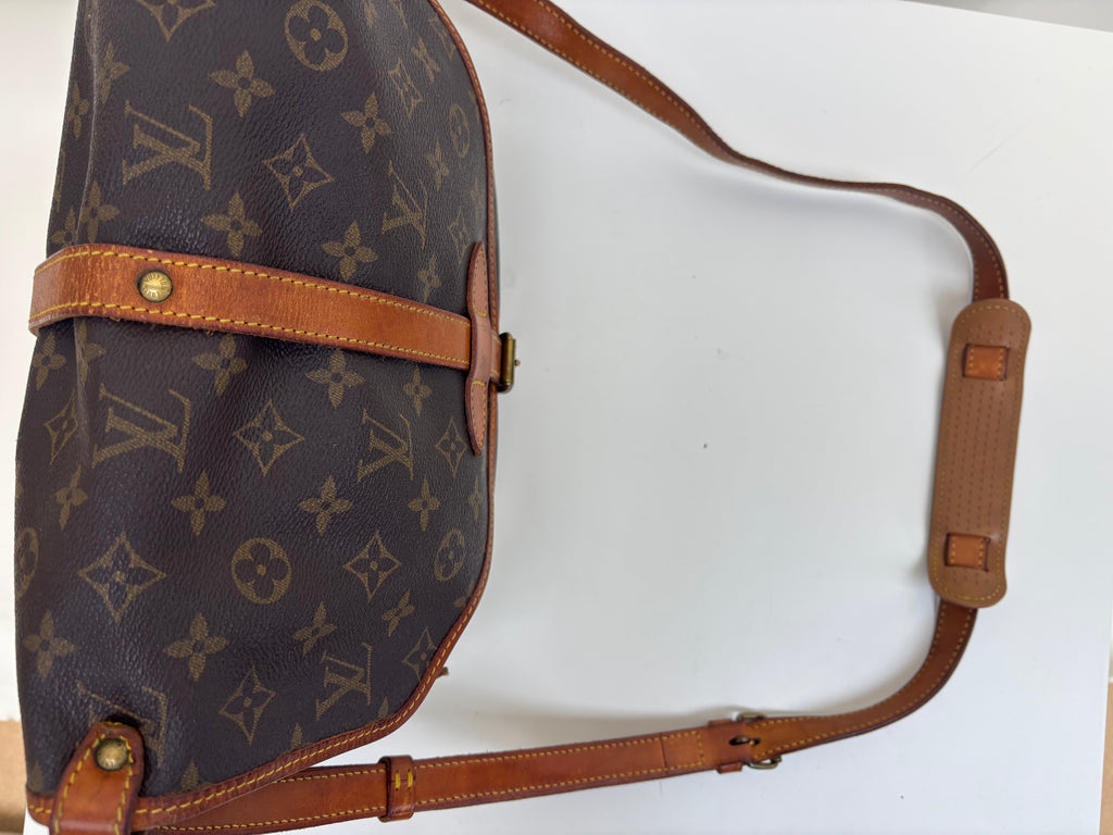 Louis Vuitton Saumur 30 Brown Monogram Crossbody Bag