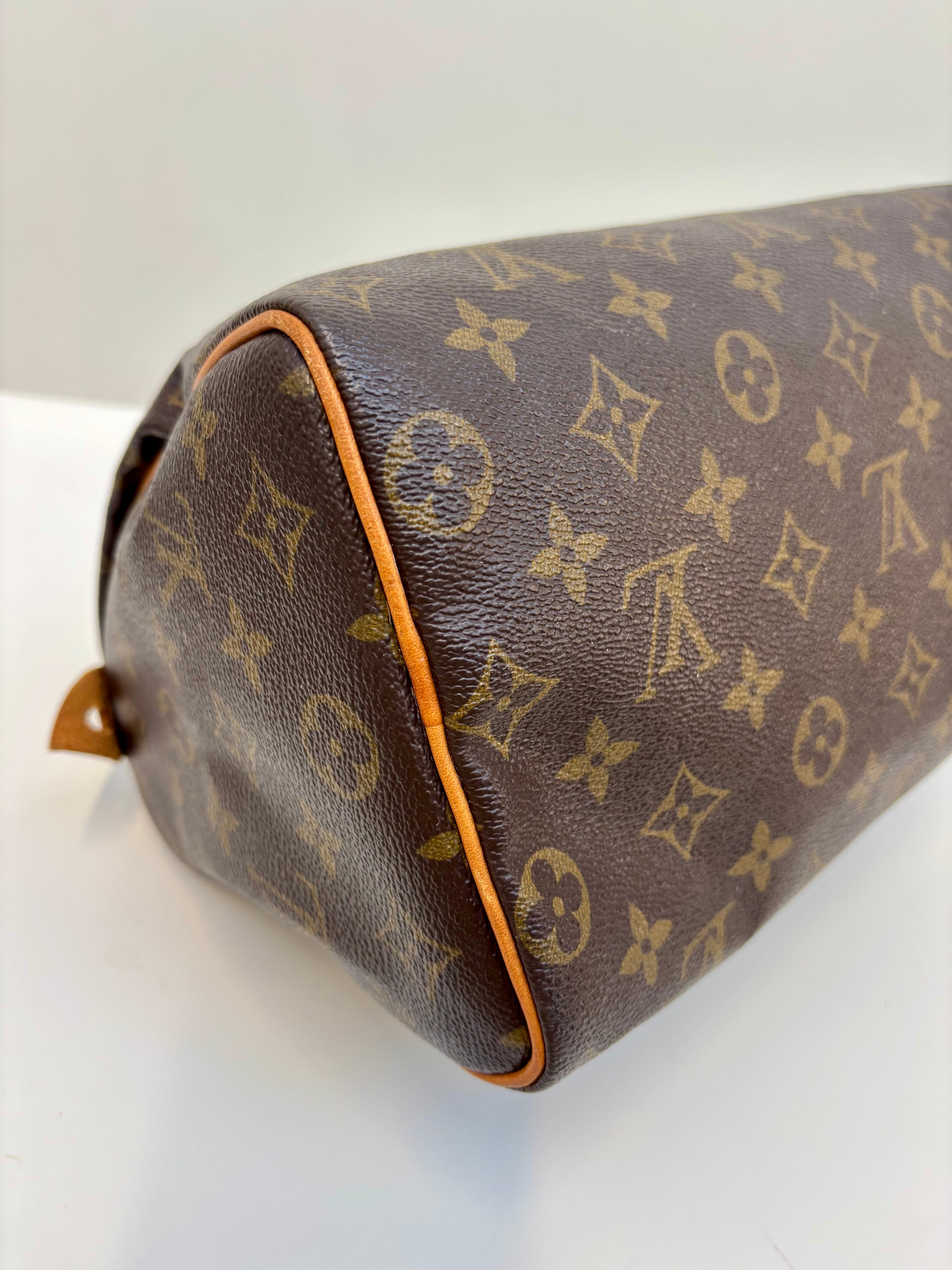 Louis Vuitton Speedy 25 Monogram 1990 Made in France Timeless Vintage Classic