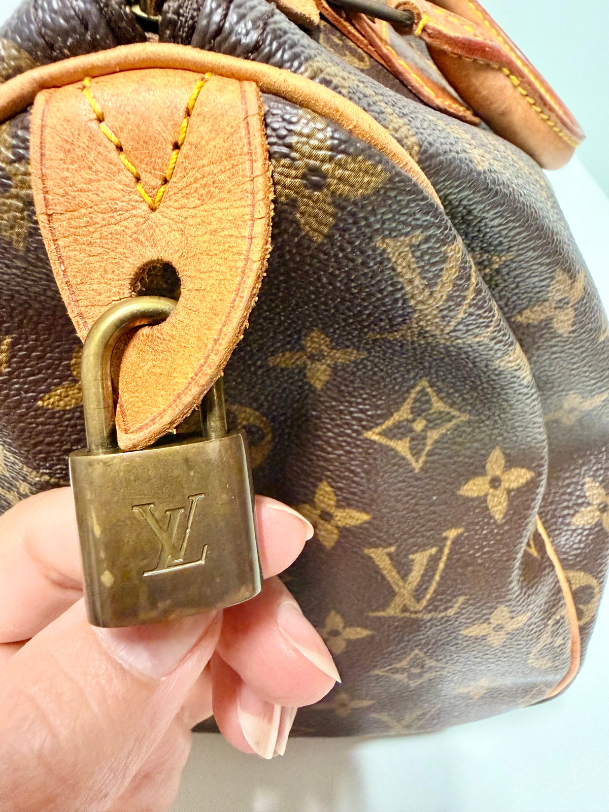 Louis Vuitton Speedy 30 Monogram Vintage 1991 Handbag
