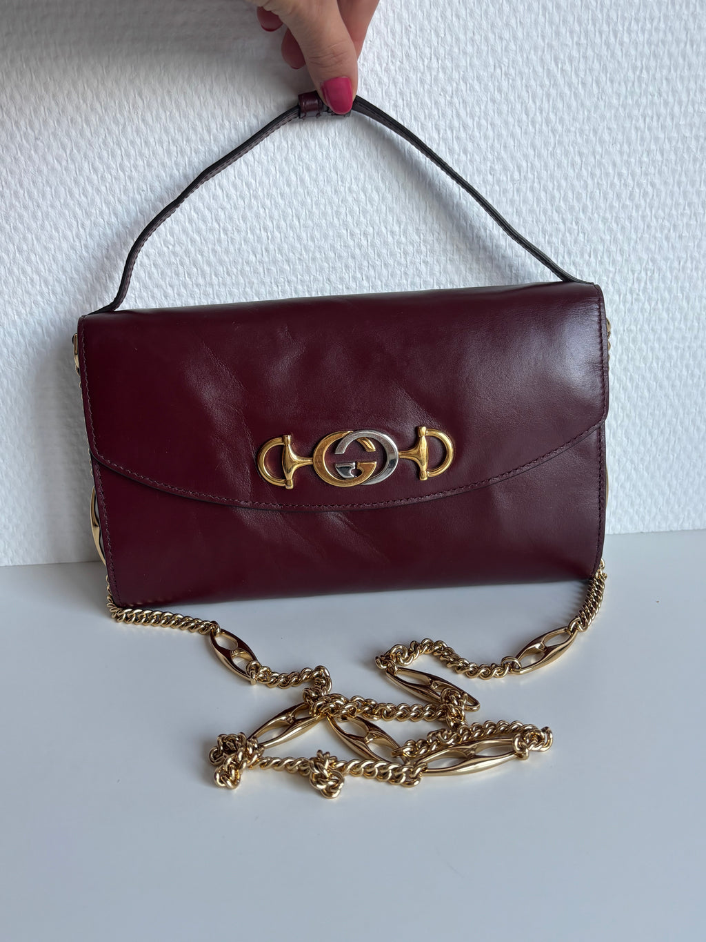 Gucci Vintage 90s Bordeaux Leather Shoulder Bag