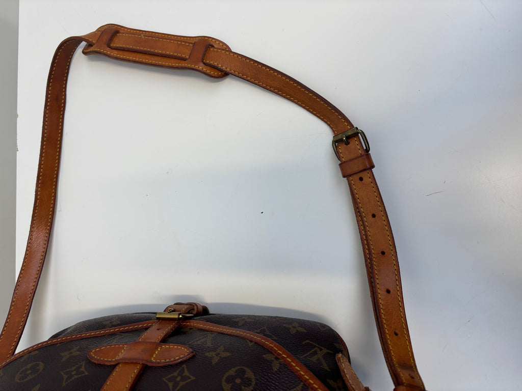 Louis Vuitton Saumur 30 Brown Monogram Crossbody Bag
