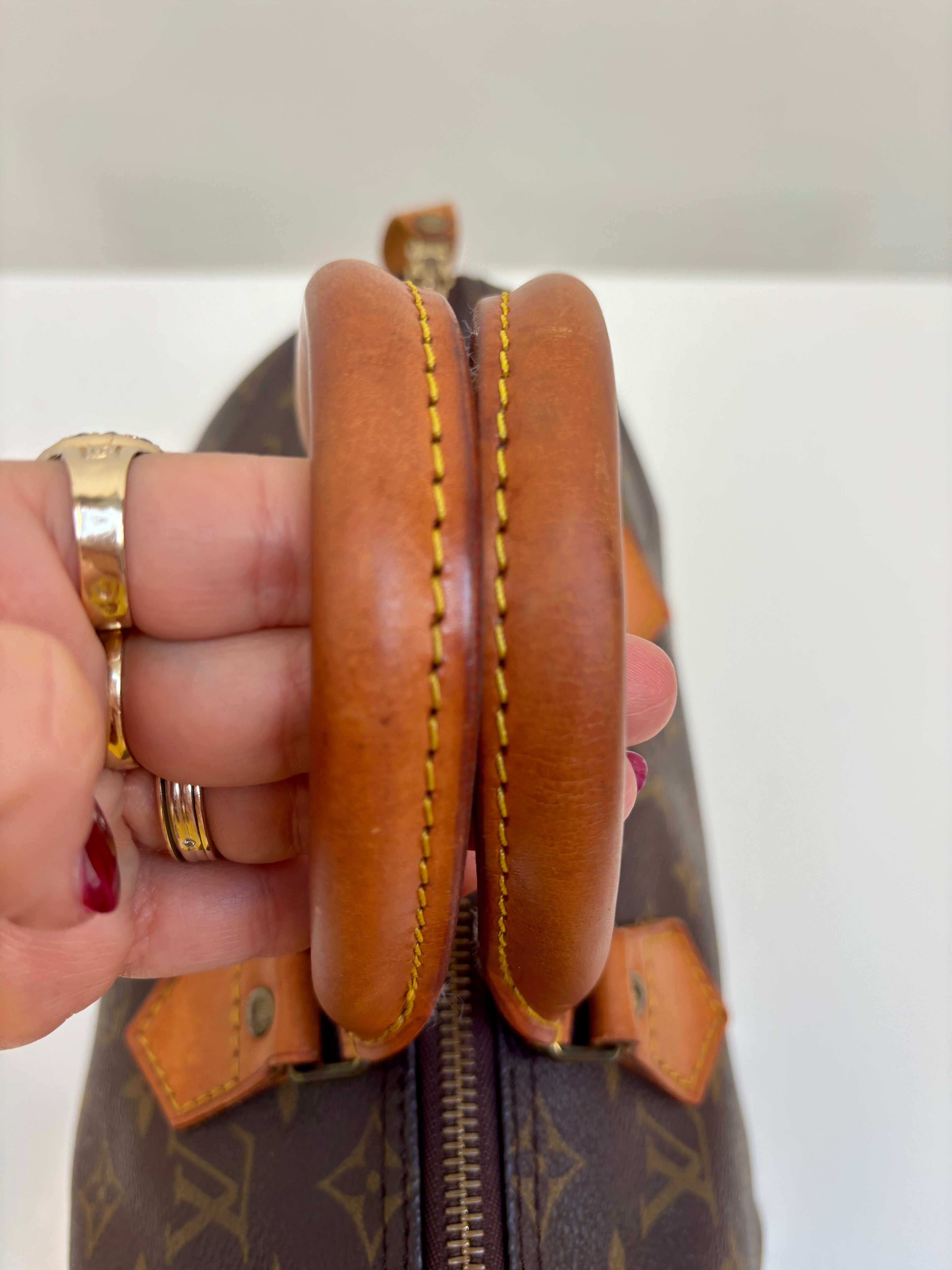 Louis Vuitton Speedy 25 Monogram 1990 Made in France Timeless Vintage Classic