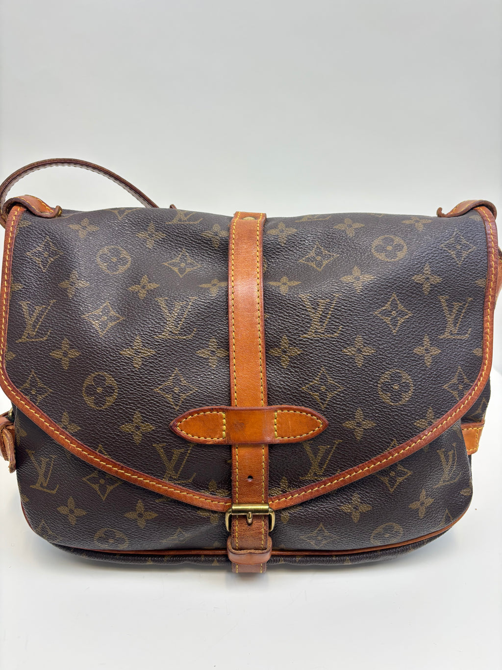 Louis Vuitton Saumur 30 Brown Monogram Crossbody Bag